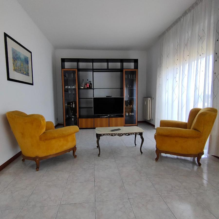 Antonelli Apartment Novara Buitenkant foto